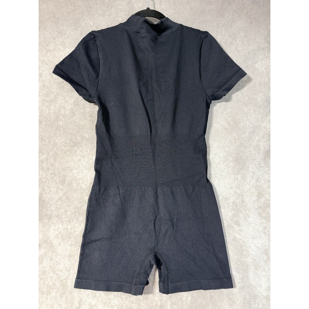 OQQ Women's Body Fit Ribbed Short Sleeve Zip up Romper ZG3 Black Size XL nWT